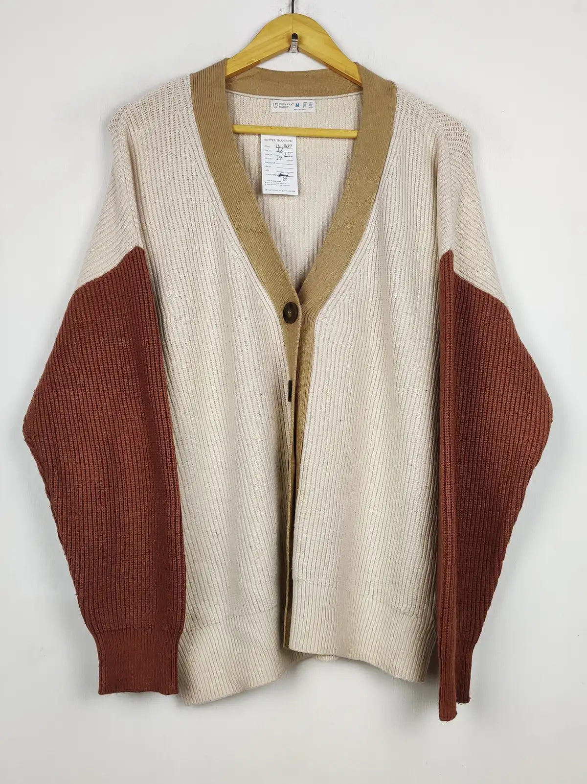 Buy online pre-used pre-loved 100% authentic & Original branded Primark (LS-18687) available in Pakistan. Top international brands avilable.