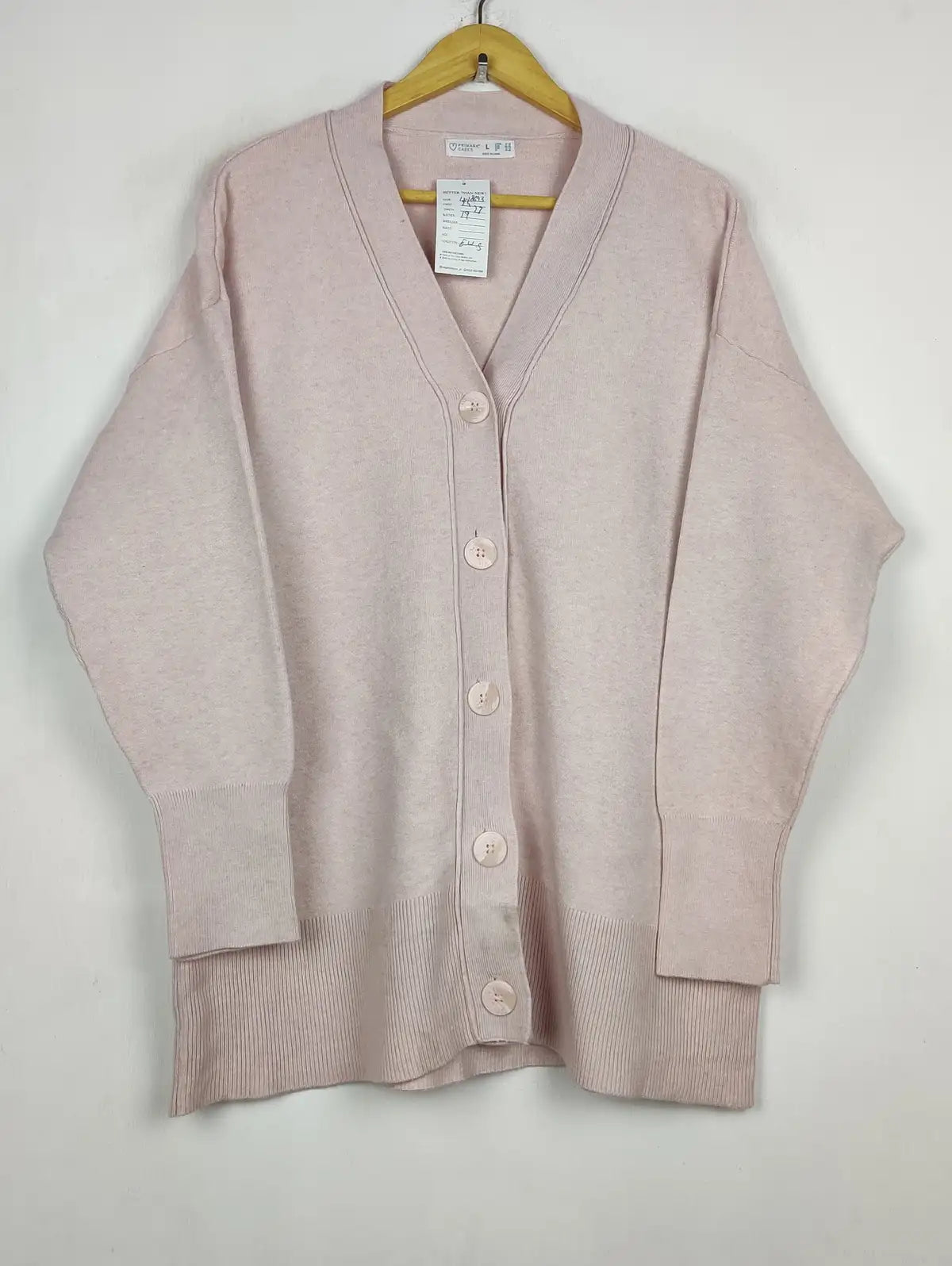 Buy online pre-used pre-loved 100% authentic & Original branded Primark (LS-18693) available in Pakistan. Top international brands avilable.