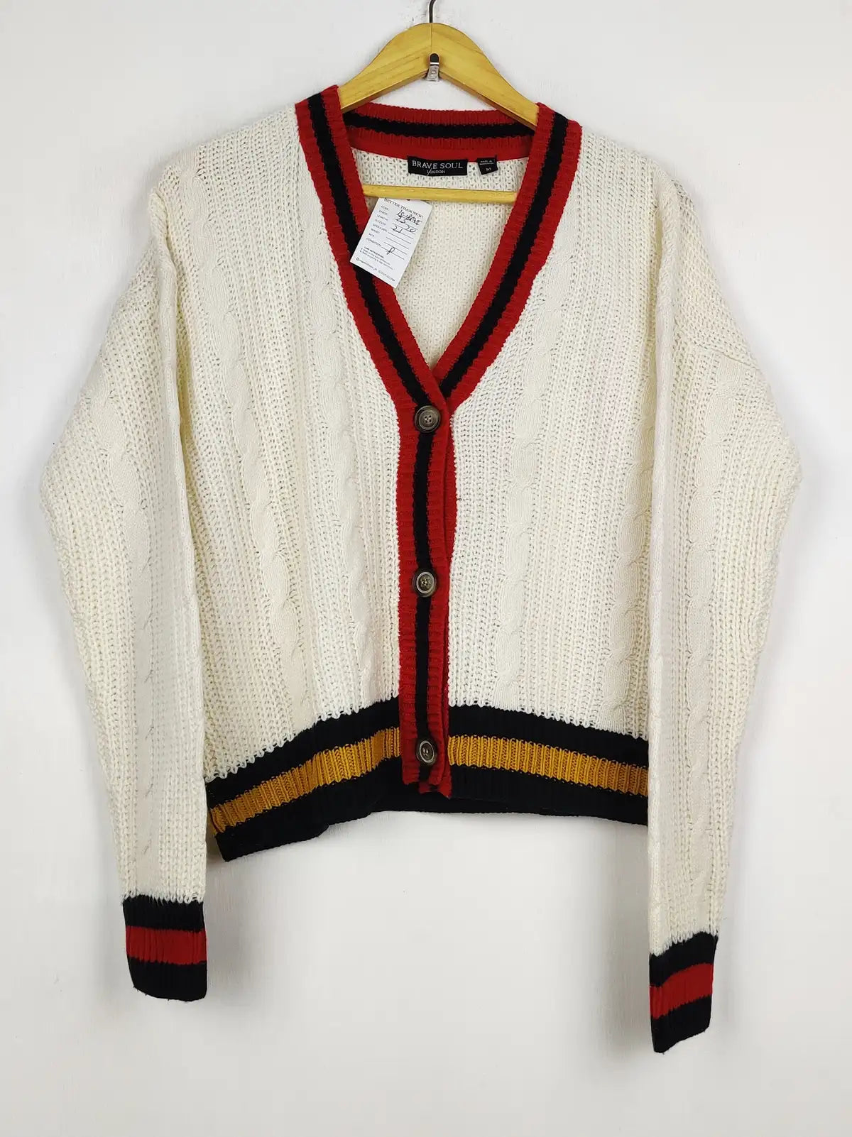 Buy online pre-used pre-loved 100% authentic & Original branded Brave Soul (LS-18695) available in Pakistan. Top international brands avilable.