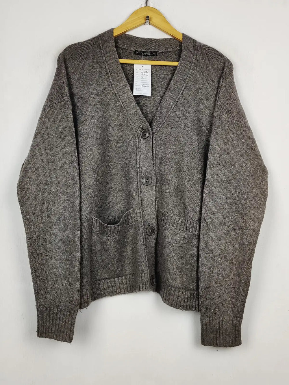 Buy online pre-used pre-loved 100% authentic & Original branded Dunnes Stores (LS-18698) available in Pakistan. Top international brands avilable.