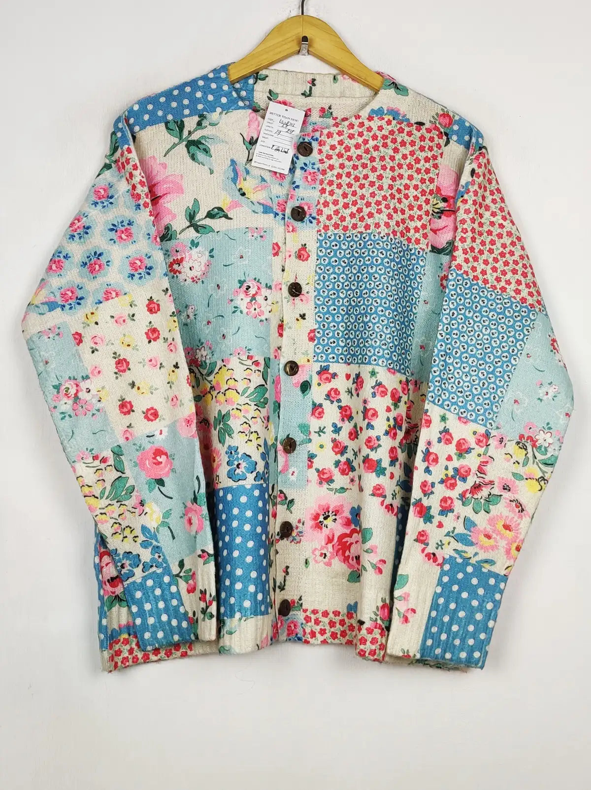 Buy online pre-used pre-loved 100% authentic & Original branded Unknown Brand (LS-18713) available in Pakistan. Top international brands avilable.