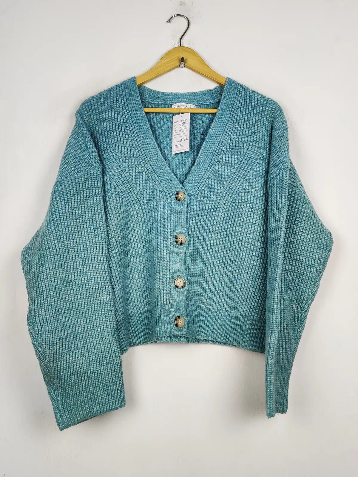 Buy online pre-used pre-loved 100% authentic & Original branded Primark (LS-18716) available in Pakistan. Top international brands avilable.