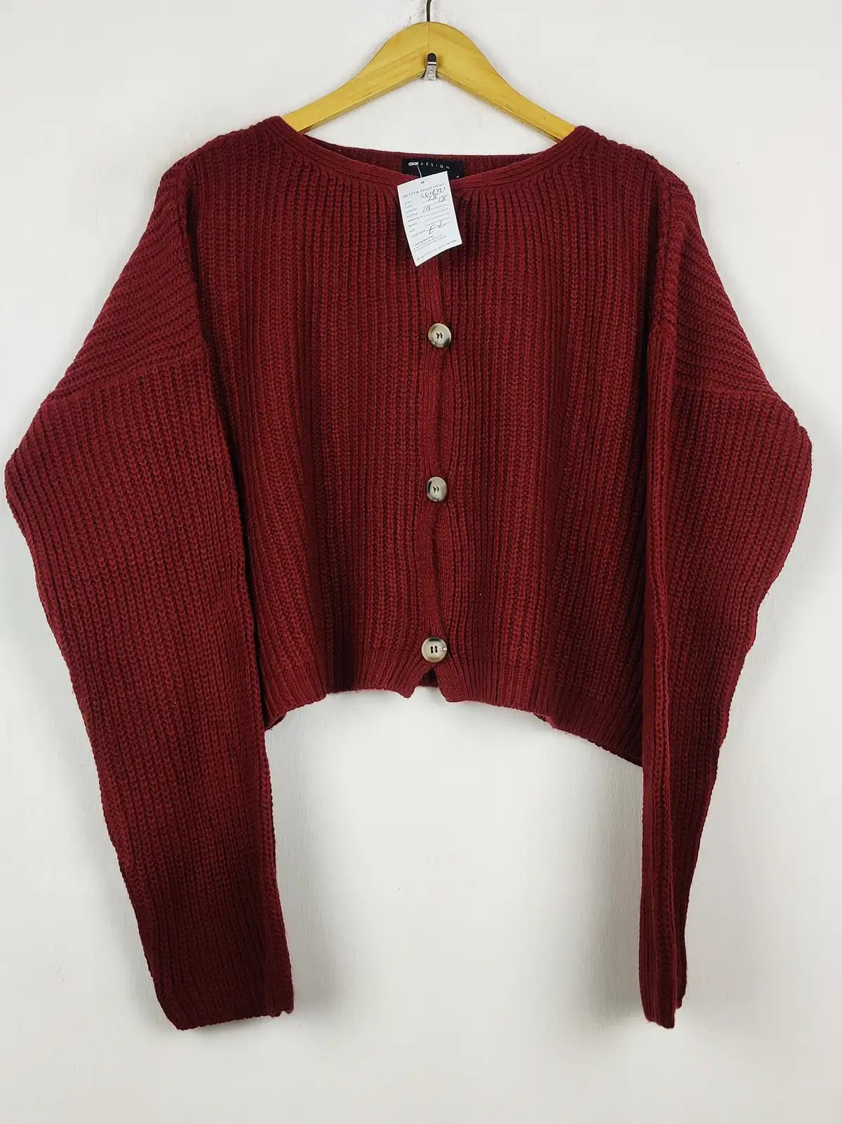 Buy online pre-used pre-loved 100% authentic & Original branded Asos (LS-18721) available in Pakistan. Top international brands avilable.