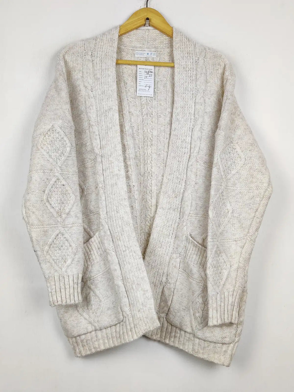 Buy online pre-used pre-loved 100% authentic & Original branded Primark (LS-18722) available in Pakistan. Top international brands avilable.