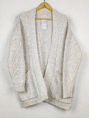 Buy online pre-used pre-loved 100% authentic & Original branded Primark (LS-18722) available in Pakistan. Top international brands avilable.