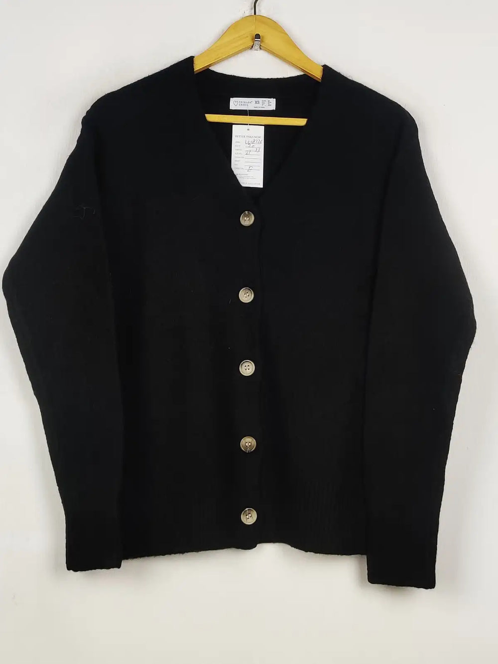 Buy online pre-used pre-loved 100% authentic & Original branded Primark (LS-18726) available in Pakistan. Top international brands avilable.