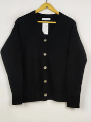 Buy online pre-used pre-loved 100% authentic & Original branded Primark (LS-18726) available in Pakistan. Top international brands avilable.