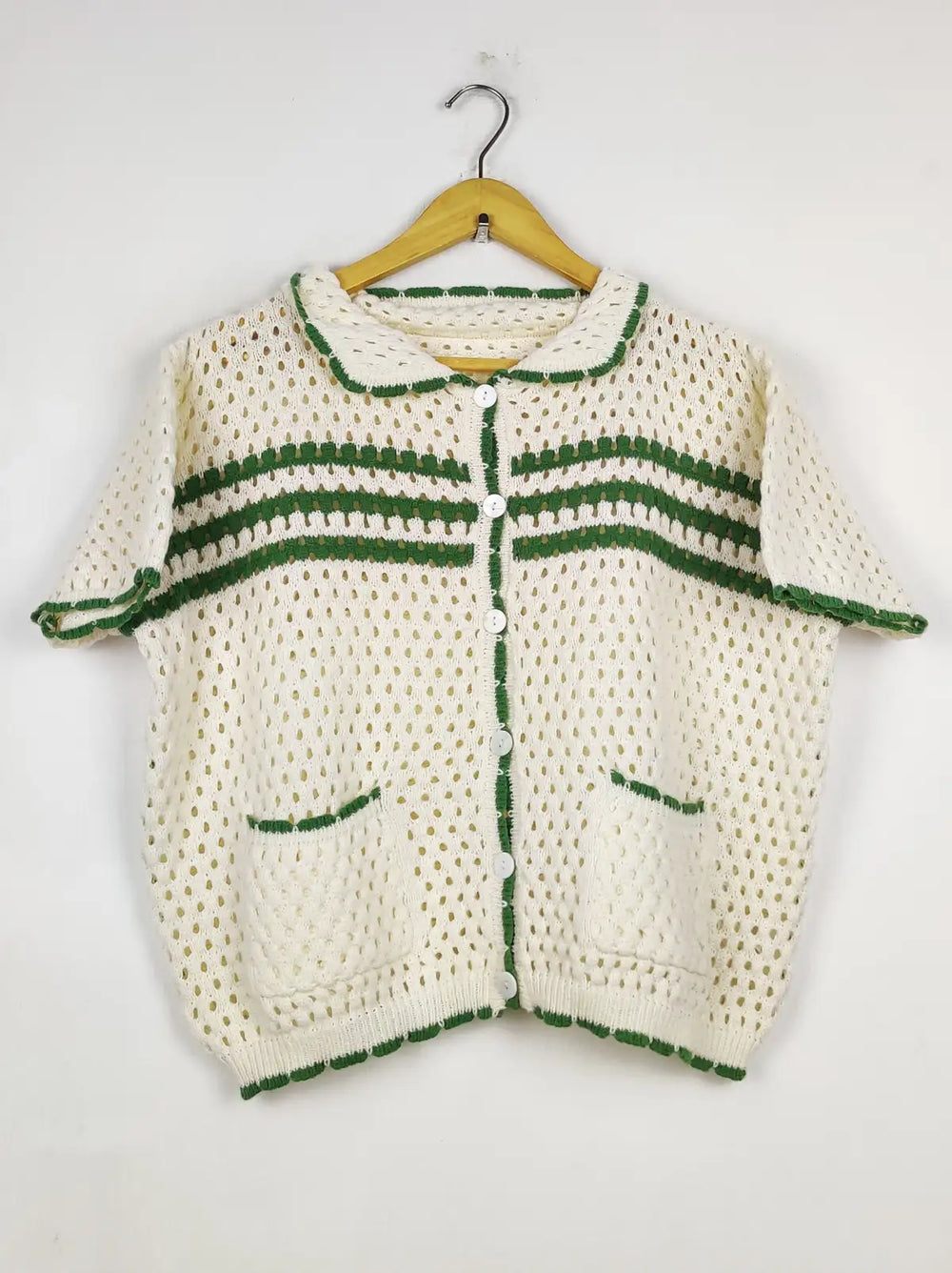 Buy online pre-used pre-loved 100% authentic & Original branded Unknown Brand (LS-18737) available in Pakistan. Top international brands avilable.