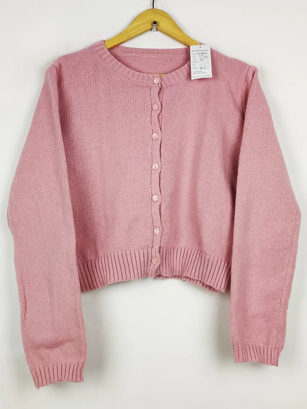 Buy online pre-used pre-loved 100% authentic & Original branded Unknown Brand (LS-18741) available in Pakistan. Top international brands avilable.