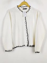 Buy online pre-used pre-loved 100% authentic & Original branded Boohoo (LS-18770) available in Pakistan. Top international brands avilable.