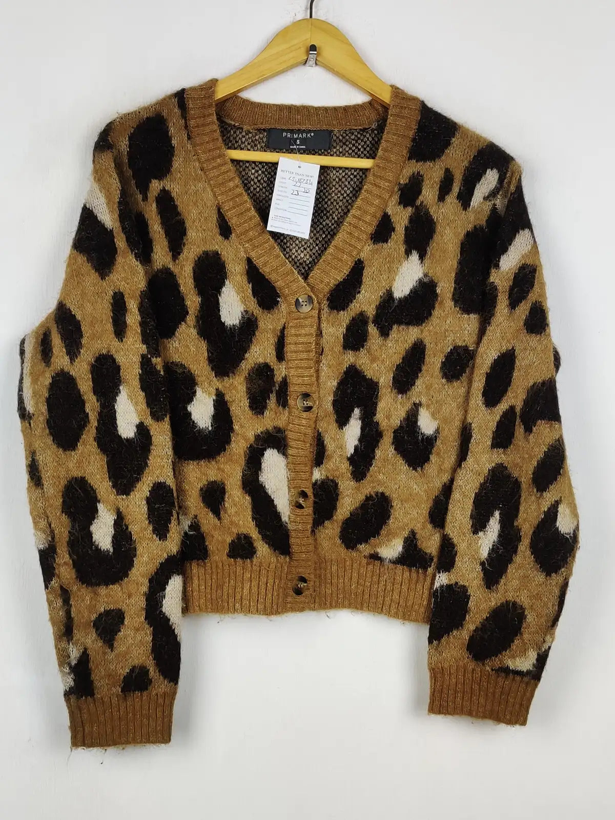 Buy online pre-used pre-loved 100% authentic & Original branded Primark (LS-18784) available in Pakistan. Top international brands avilable.