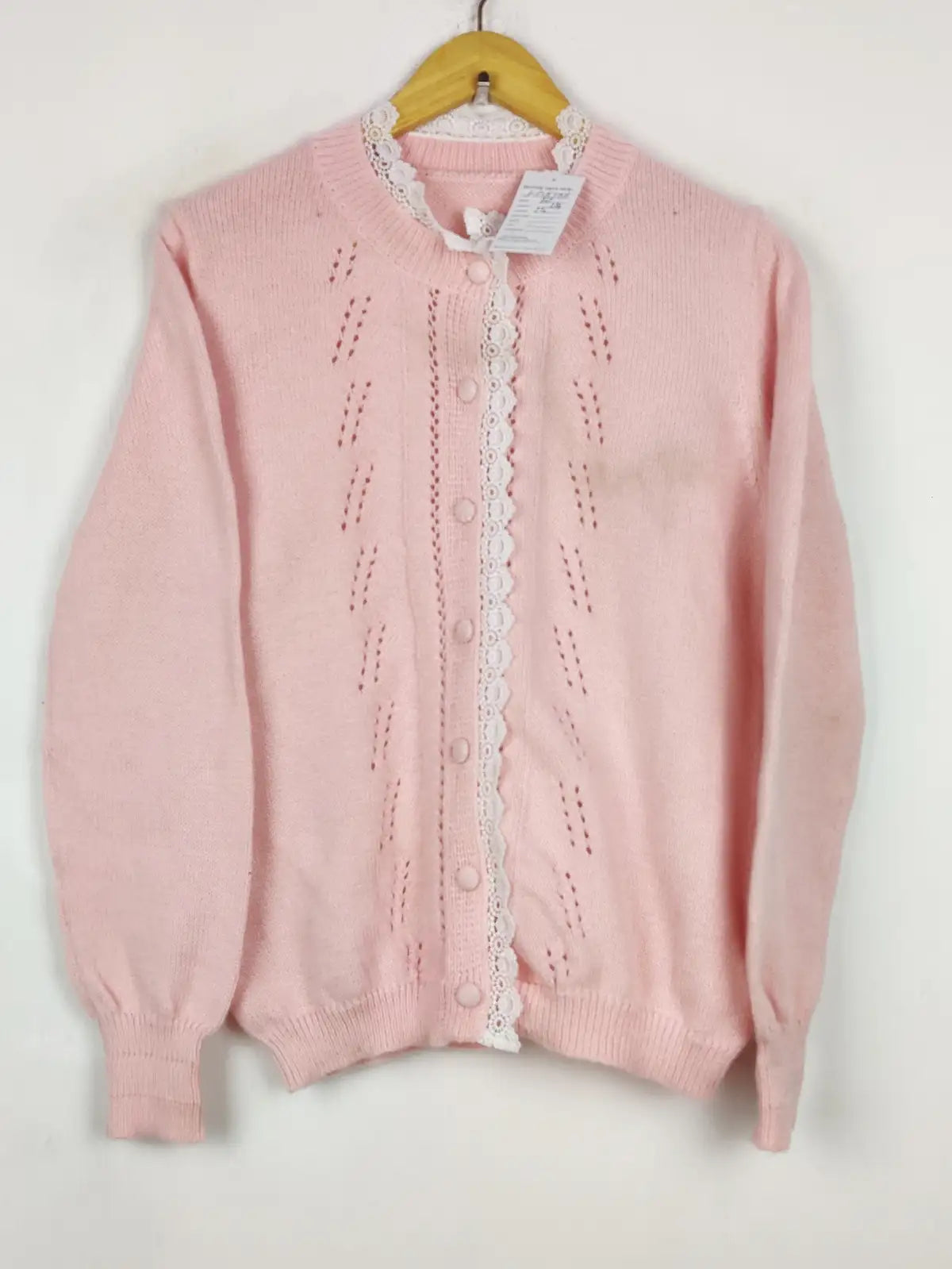 Buy online pre-used pre-loved 100% authentic & Original branded Unknown Brand (LS-18788) available in Pakistan. Top international brands avilable.