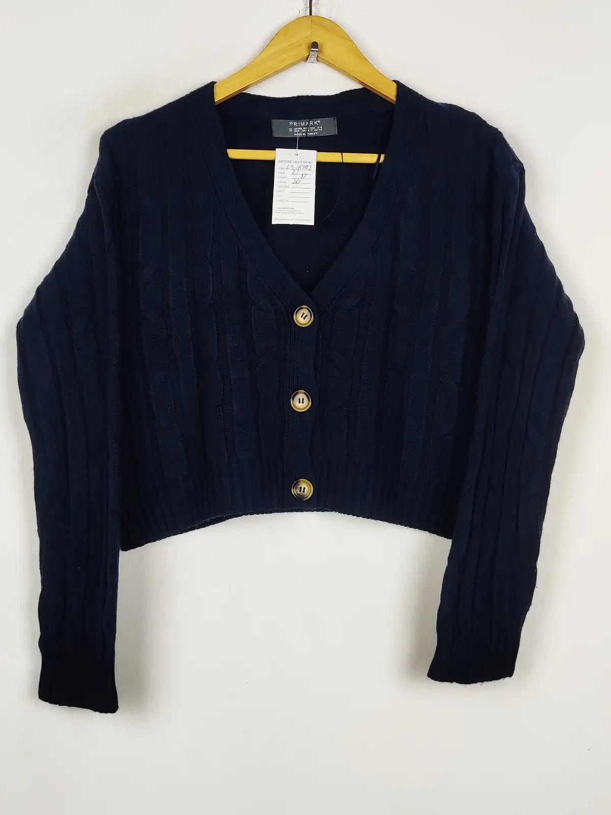 Buy online pre-used pre-loved 100% authentic & Original branded Primark (LS-18792) available in Pakistan. Top international brands avilable.
