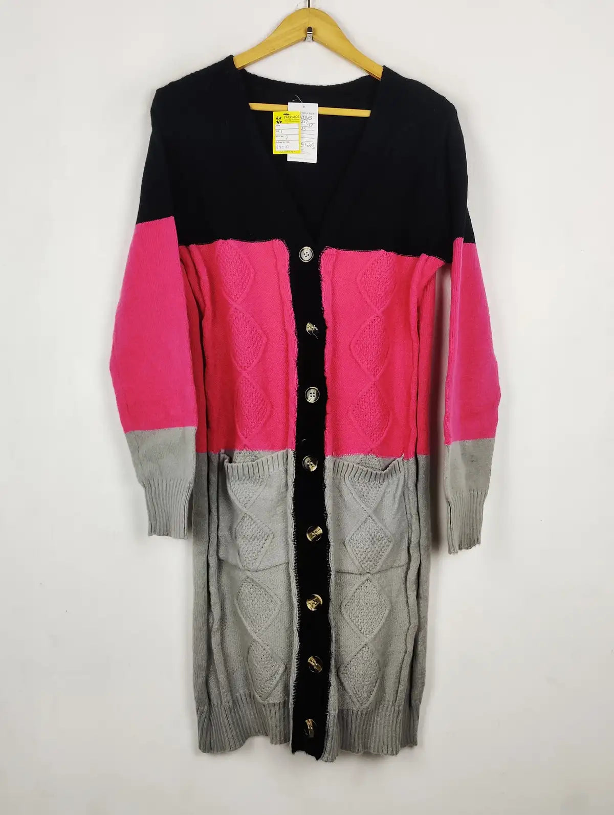 Buy online pre-used pre-loved 100% authentic & Original branded Shein (LS-18803) available in Pakistan. Top international brands avilable.