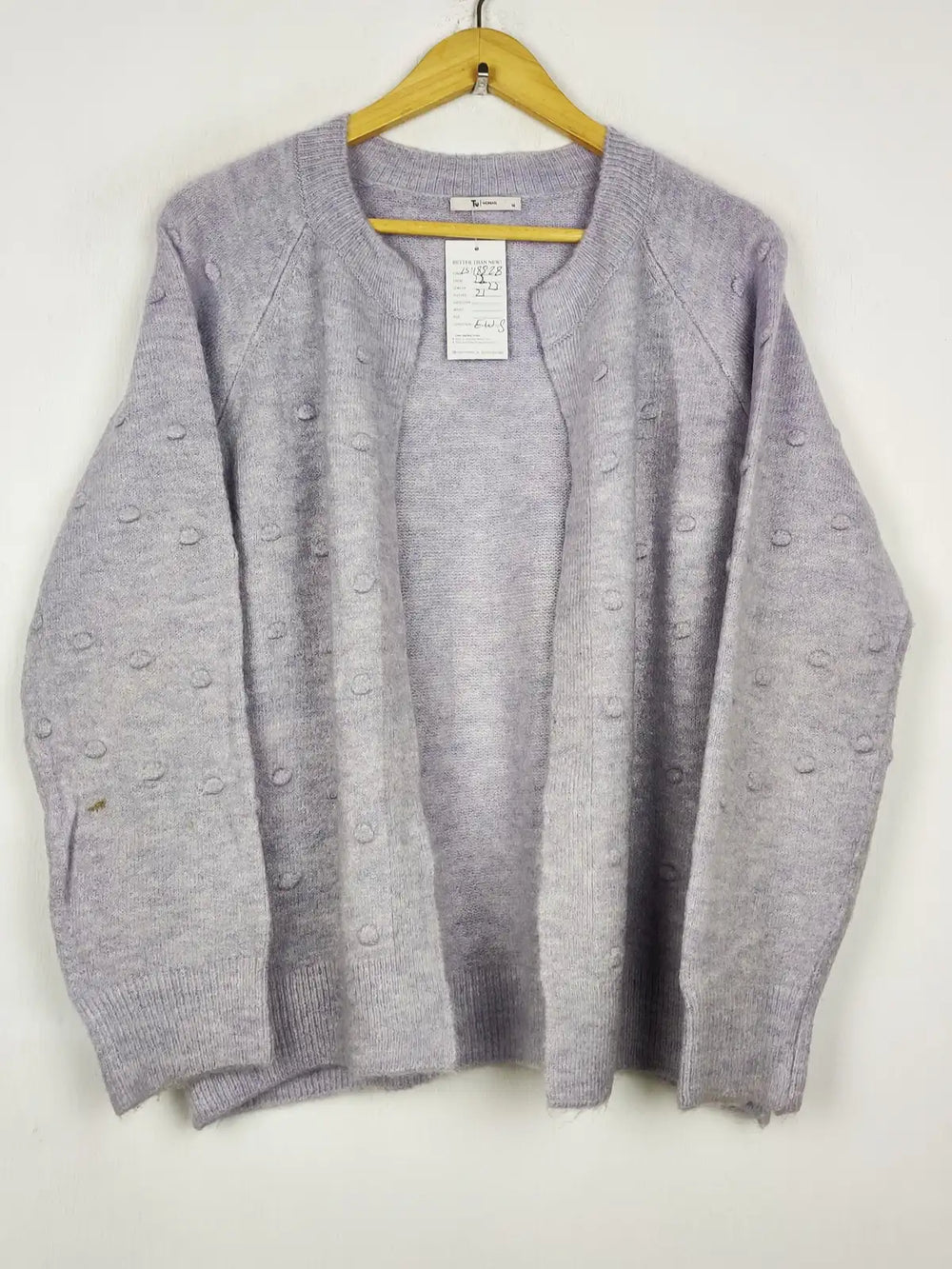 Buy online pre-used pre-loved 100% authentic & Original branded Tu (LS-18828) available in Pakistan. Top international brands avilable.