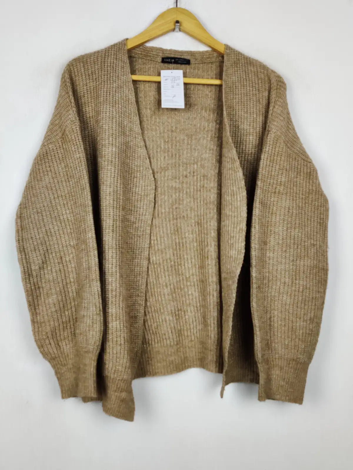Buy online pre-used pre-loved 100% authentic & Original branded Shein (LS-18830) available in Pakistan. Top international brands avilable.