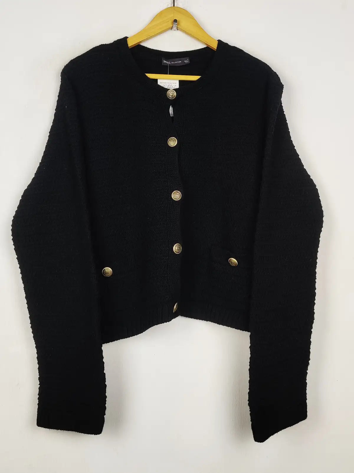 Buy online pre-used pre-loved 100% authentic & Original branded Marks & Spencer (LS-18847) available in Pakistan. Top international brands avilable.