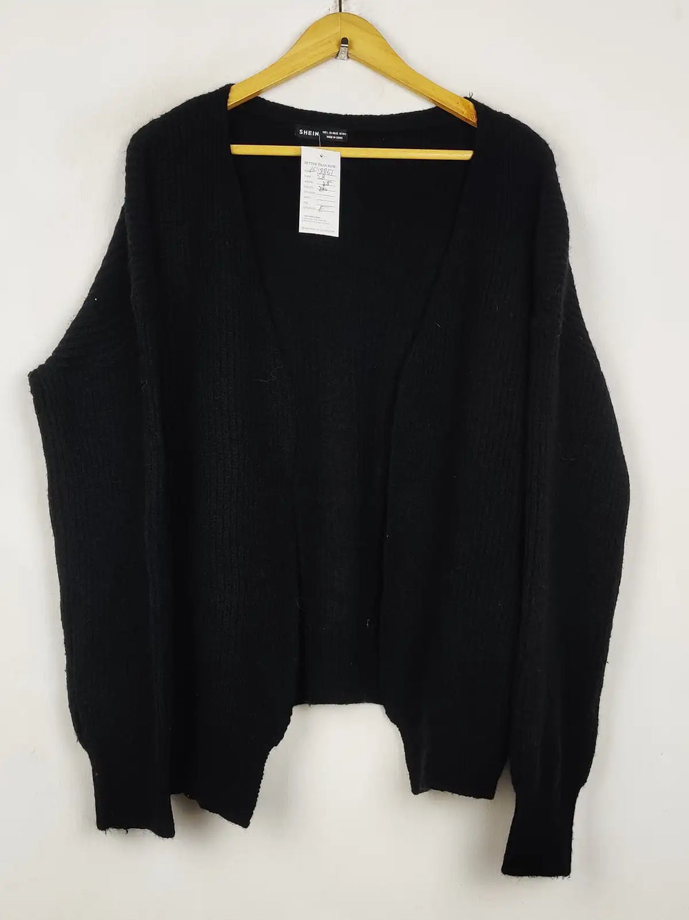 Buy online pre-used pre-loved 100% authentic & Original branded Shein (LS-18851) available in Pakistan. Top international brands avilable.
