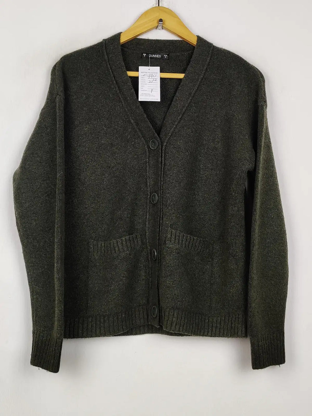 Buy online pre-used pre-loved 100% authentic & Original branded Dunnes Stores (LS-18863) available in Pakistan. Top international brands avilable.