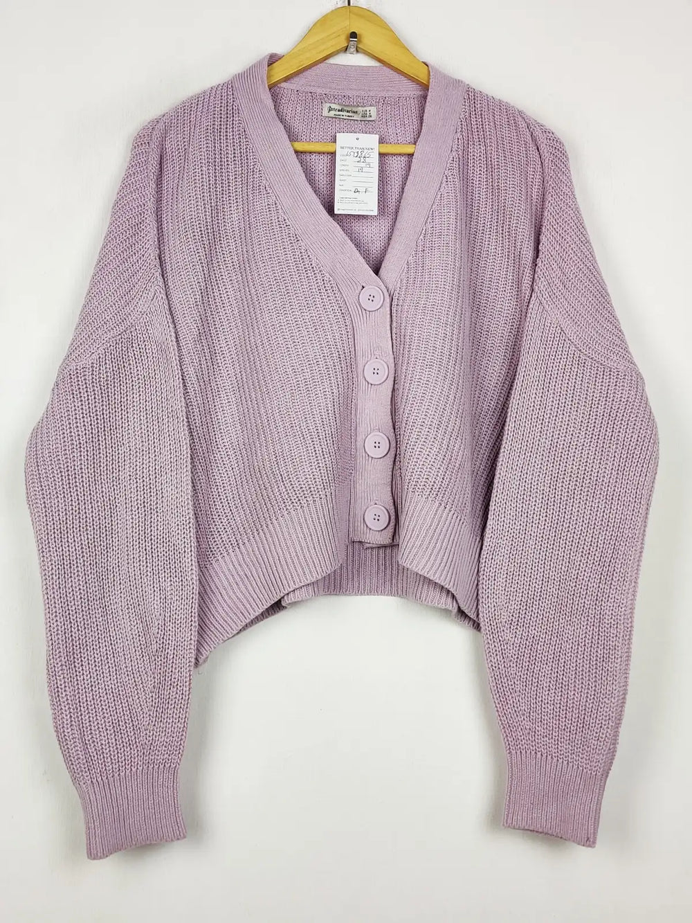 Buy online pre-used pre-loved 100% authentic & Original branded Stradivarius (LS-18865) available in Pakistan. Top international brands avilable.