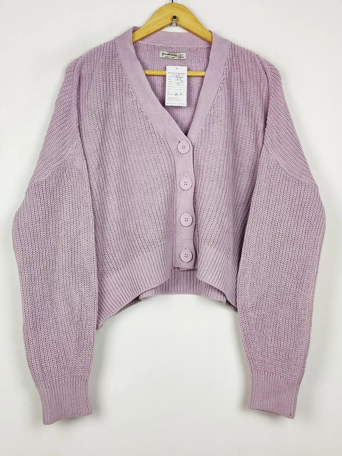Buy online pre-used pre-loved 100% authentic & Original branded Stradivarius (LS-18865) available in Pakistan. Top international brands avilable.