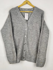 Buy online pre-used pre-loved 100% authentic & Original branded Primark (LS-18894) available in Pakistan. Top international brands avilable.