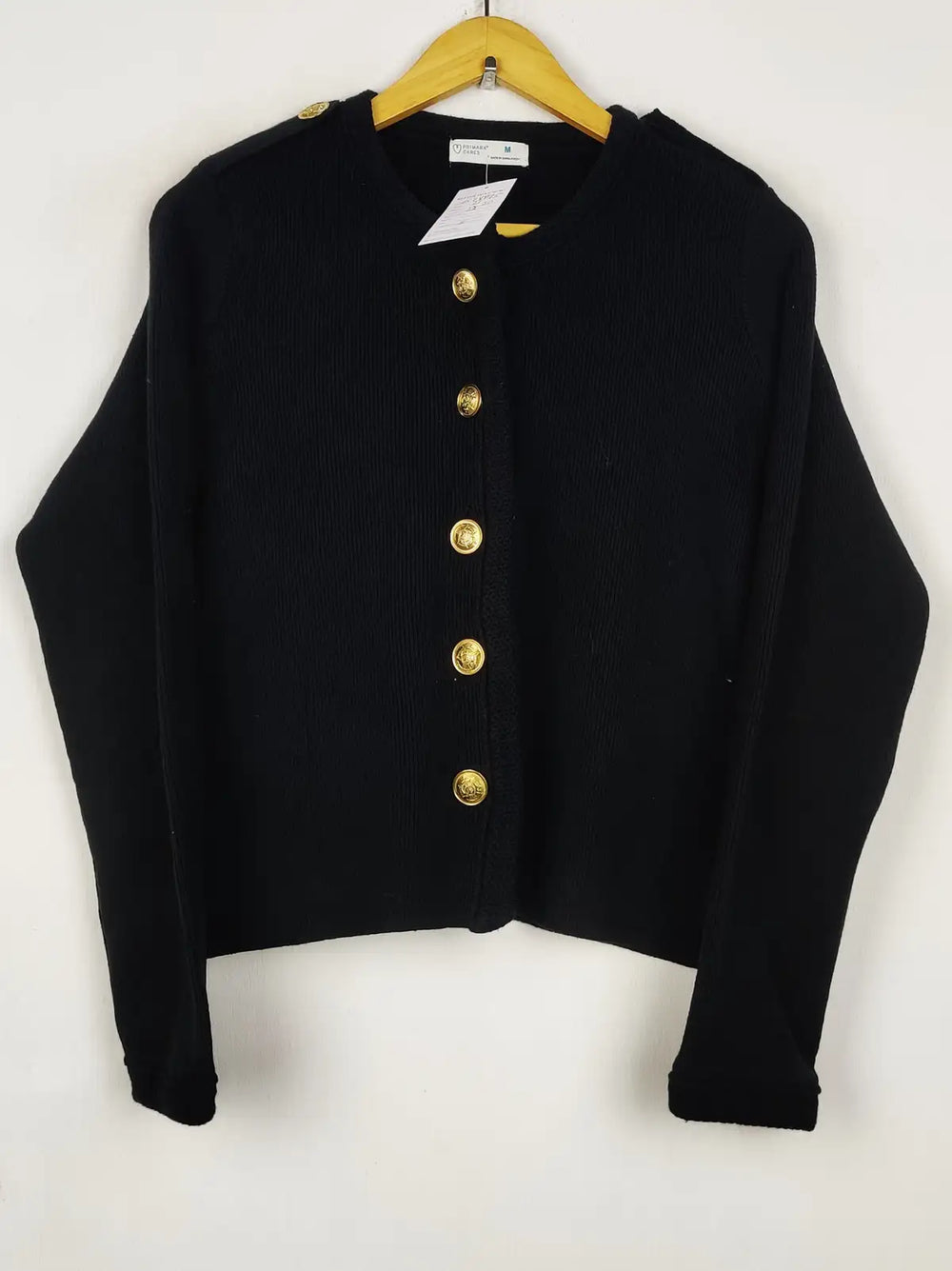 Buy online pre-used pre-loved 100% authentic & Original branded Primark (LS-18895) available in Pakistan. Top international brands avilable.