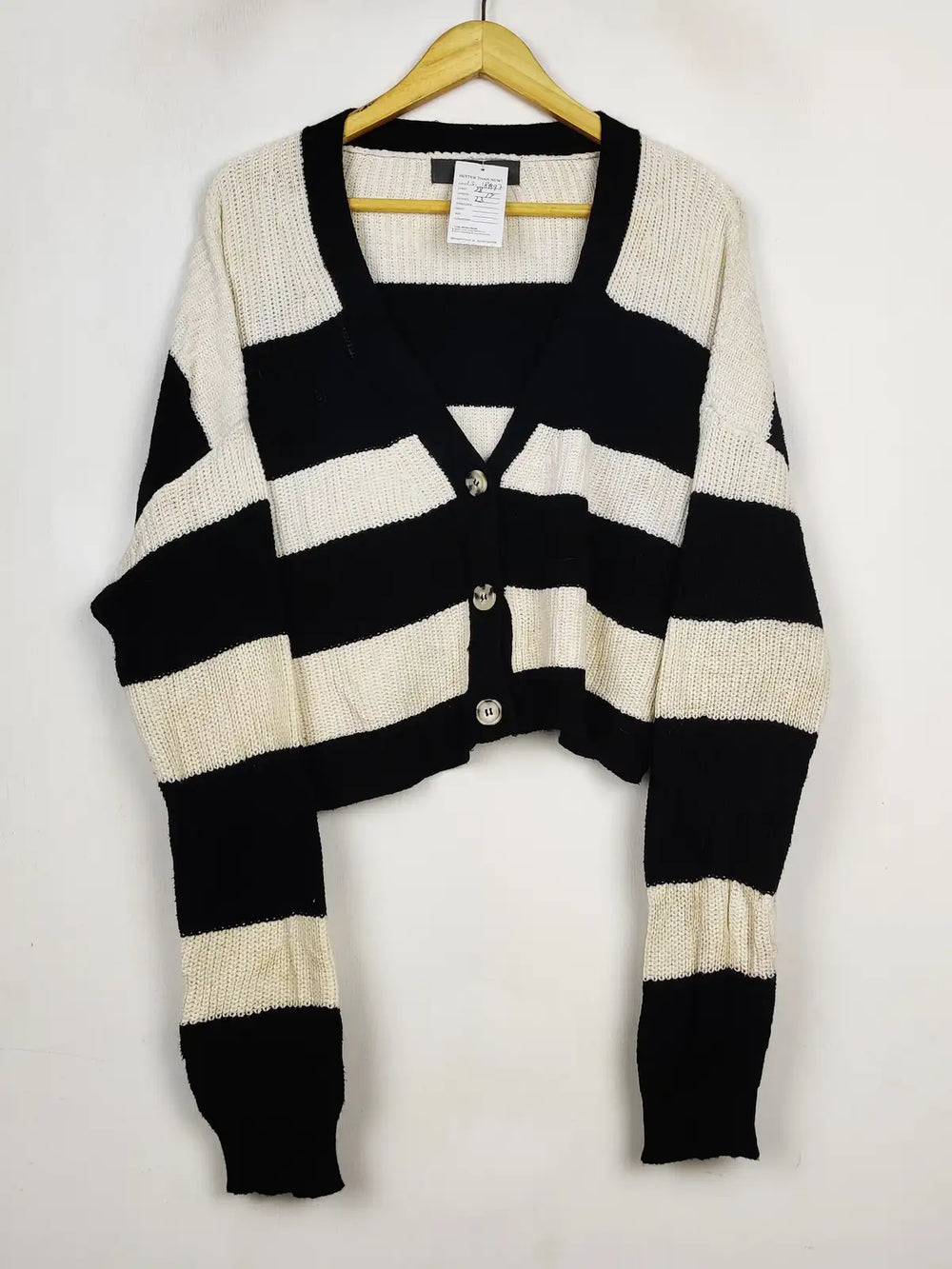 Buy online pre-used pre-loved 100% authentic & Original branded Primark (LS-18897) available in Pakistan. Top international brands avilable.