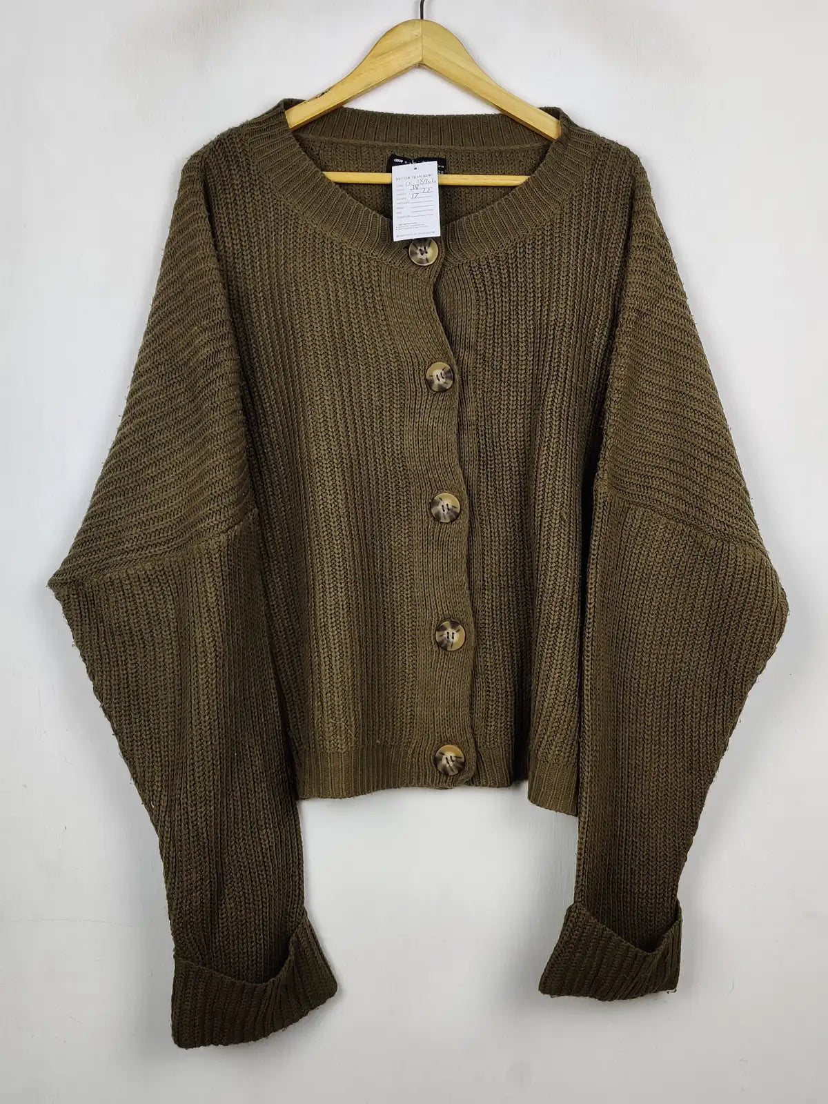 Buy online pre-used pre-loved 100% authentic & Original branded Asos (LS-18906) available in Pakistan. Top international brands avilable.