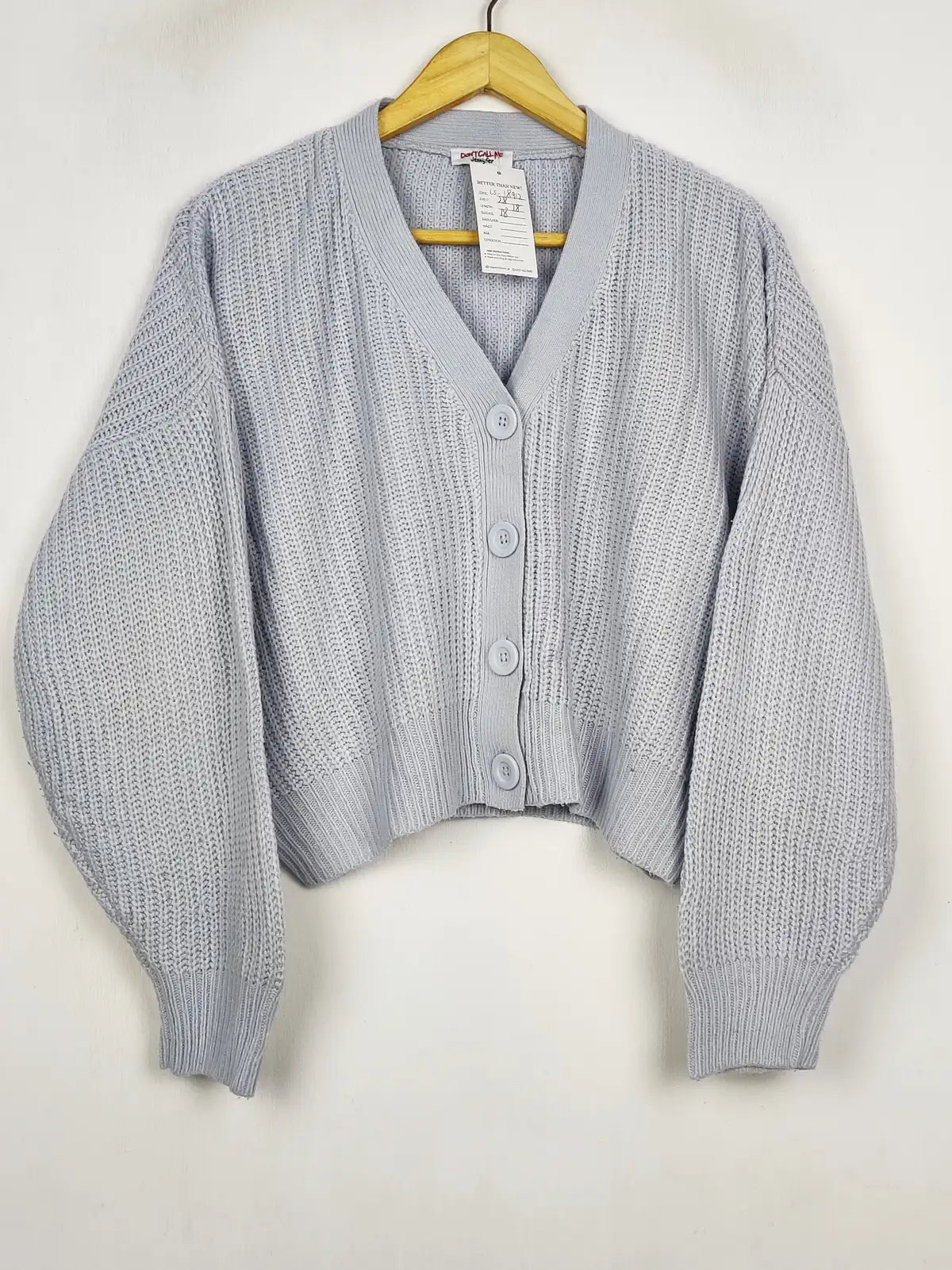 Buy online pre-used pre-loved 100% authentic & Original branded Jennyfer (LS-18912) available in Pakistan. Top international brands avilable.