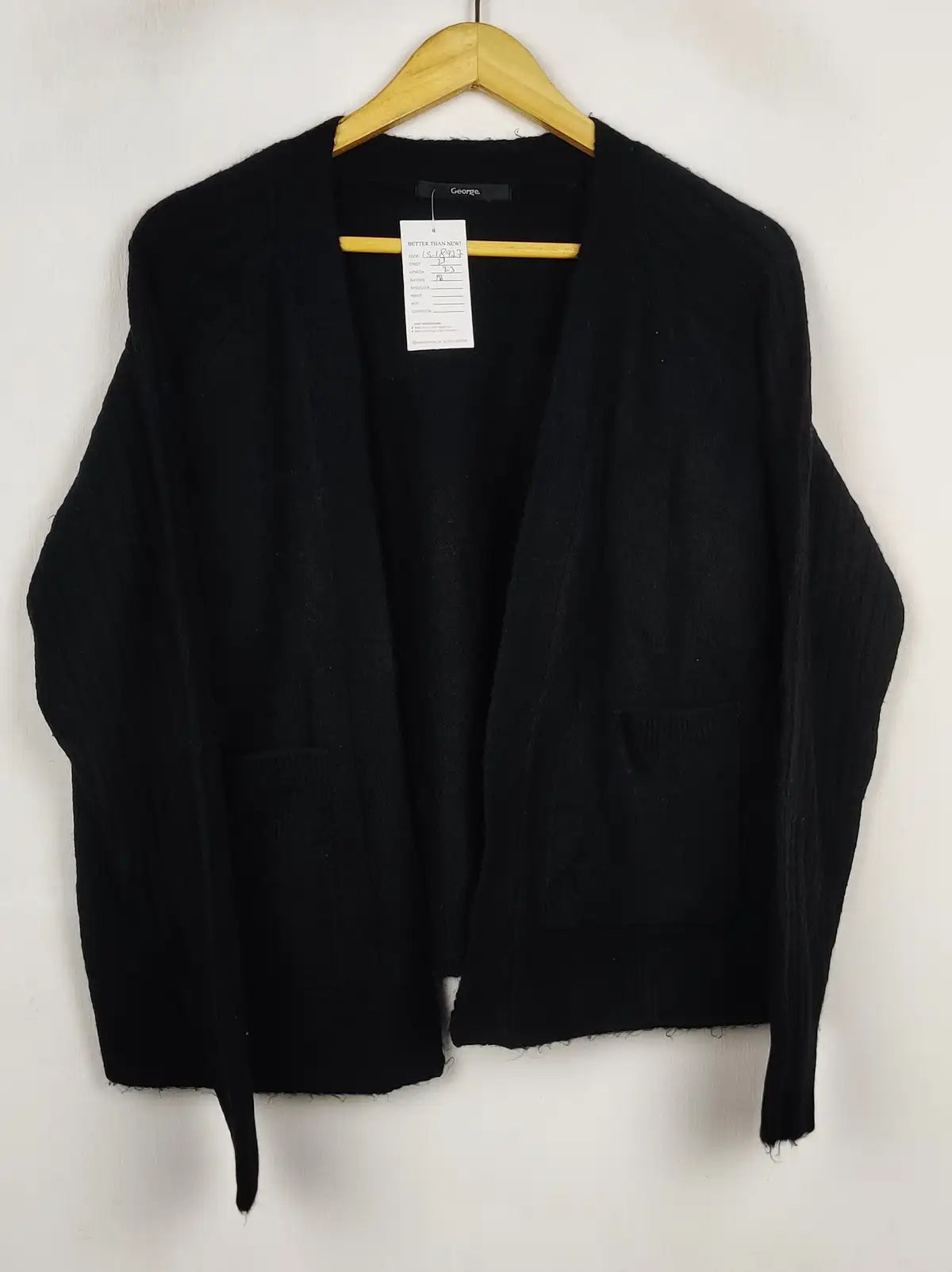Buy online pre-used pre-loved 100% authentic & Original branded George (LS-18927) available in Pakistan. Top international brands avilable.
