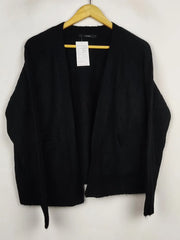 Buy online pre-used pre-loved 100% authentic & Original branded George (LS-18927) available in Pakistan. Top international brands avilable.
