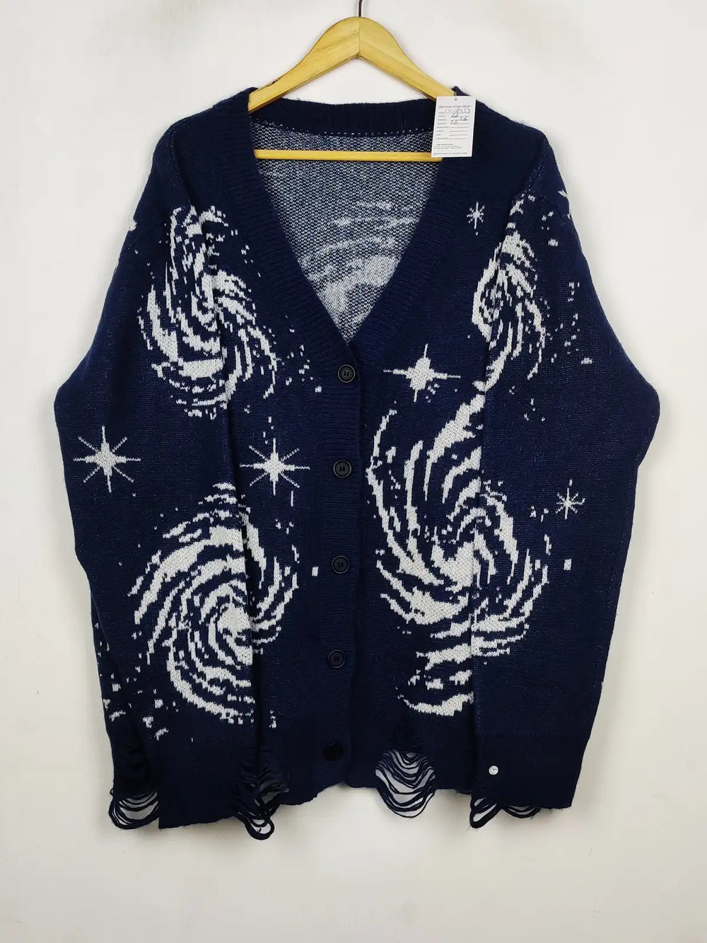 Buy online pre-used pre-loved 100% authentic & Original branded Unknown Brand (LS-18953) available in Pakistan. Top international brands avilable.