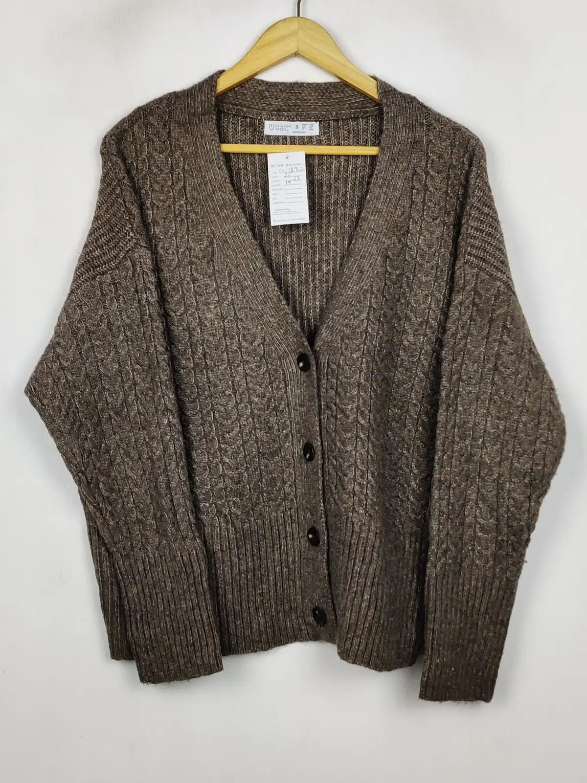 Buy online pre-used pre-loved 100% authentic & Original branded Primark (LS-18962) available in Pakistan. Top international brands avilable.