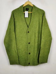 Buy online pre-used pre-loved 100% authentic & Original branded H&M (LS-18964) available in Pakistan. Top international brands avilable.