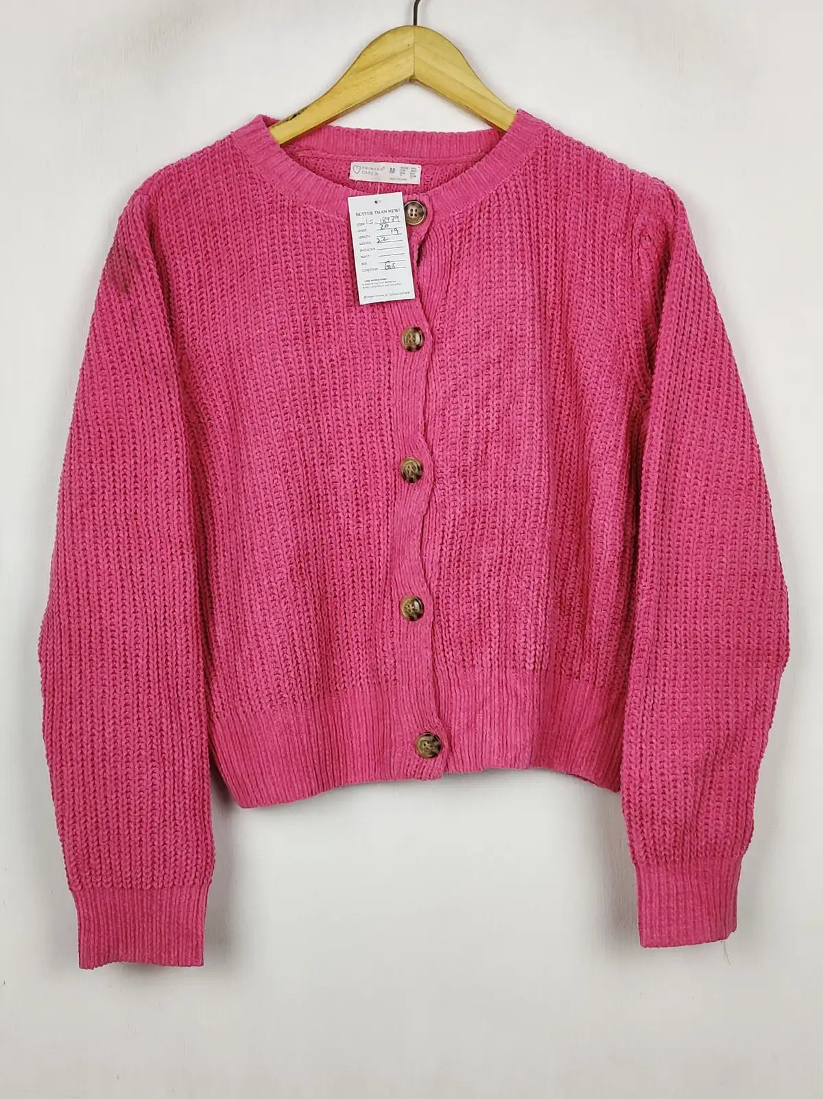 Buy online pre-used pre-loved 100% authentic & Original branded Primark (LS-18979) available in Pakistan. Top international brands avilable.