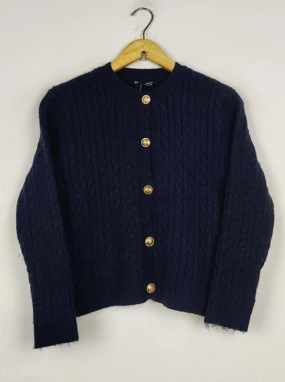 Buy online pre-used pre-loved 100% authentic & Original branded Shein (LS-19004) available in Pakistan. Top international brands avilable.