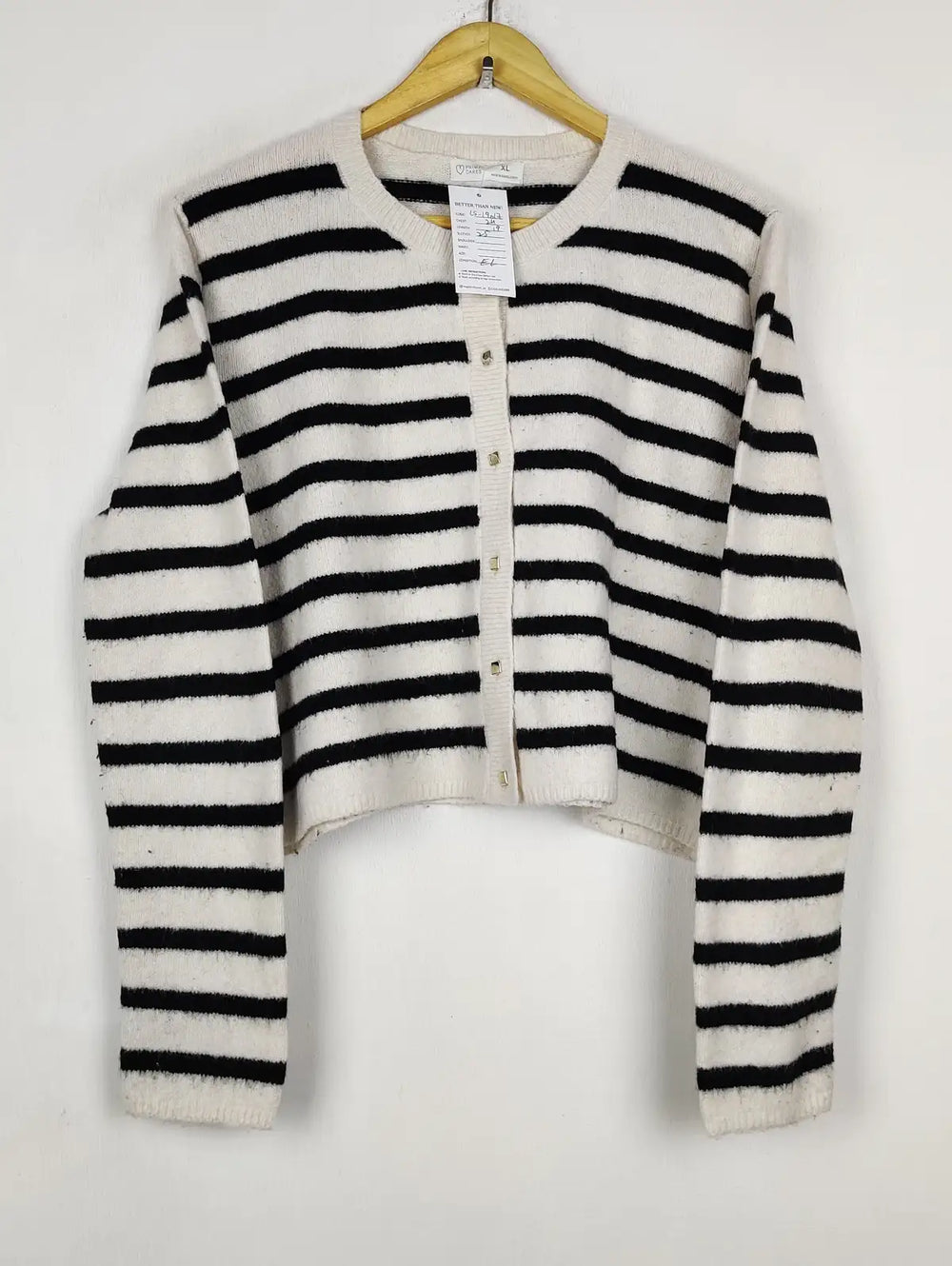 Buy online pre-used pre-loved 100% authentic & Original branded Primark (LS-19017) available in Pakistan. Top international brands avilable.