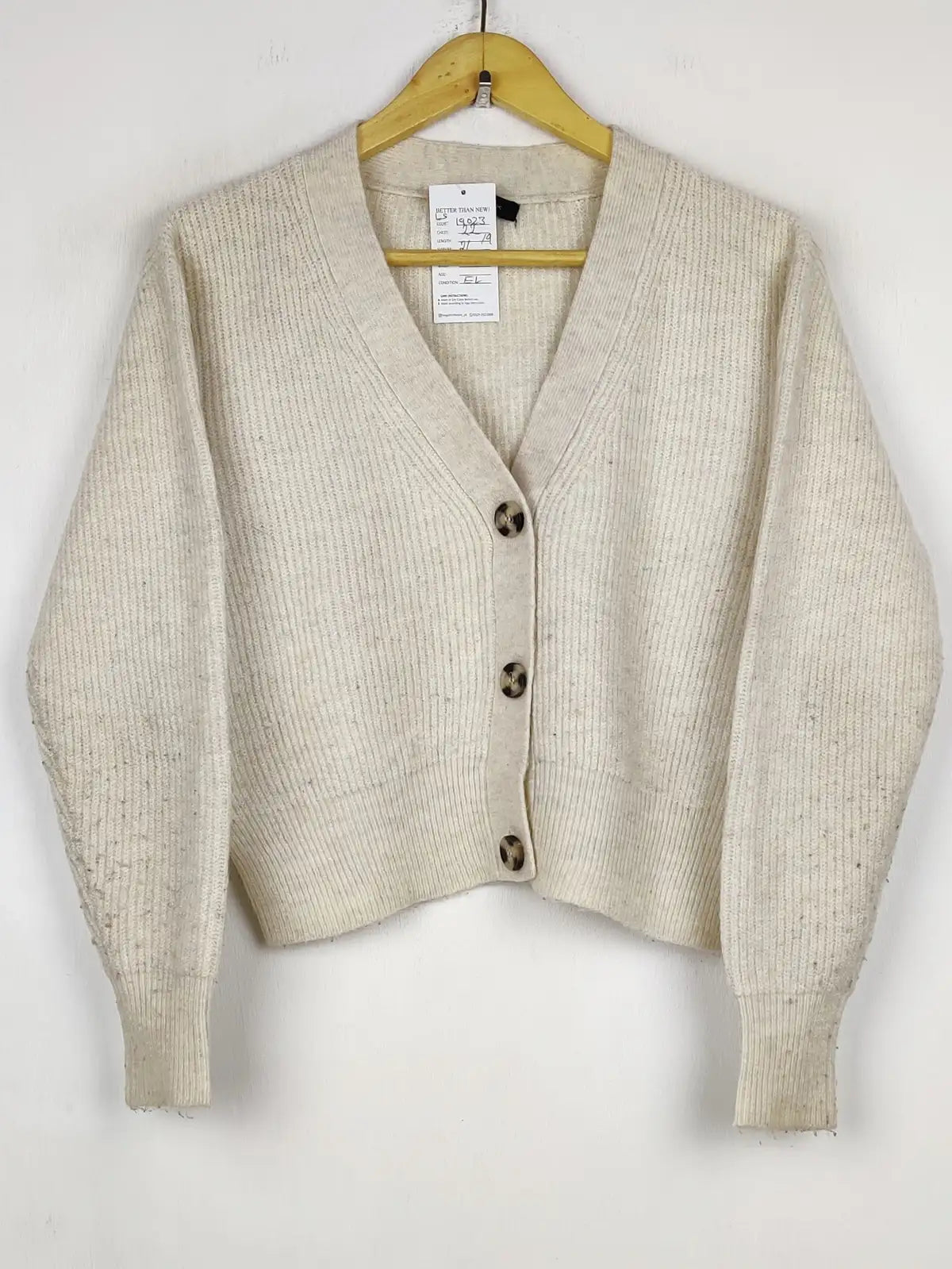 Buy online pre-used pre-loved 100% authentic & Original branded New Look (LS-19023) available in Pakistan. Top international brands avilable.
