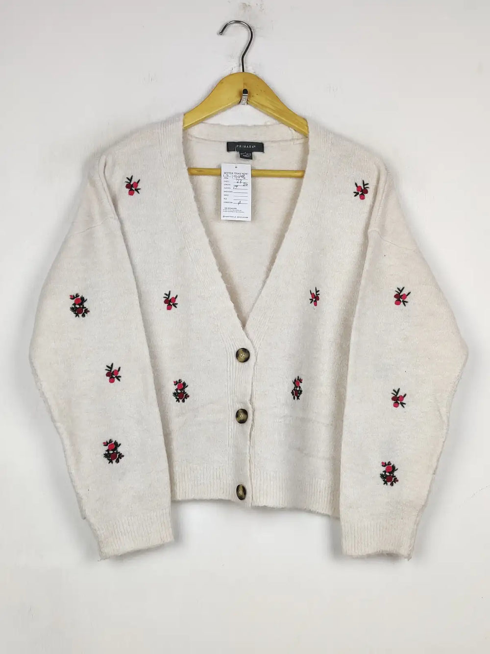 Buy online pre-used pre-loved 100% authentic & Original branded Primark (LS-19048) available in Pakistan. Top international brands avilable.