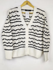 Buy online pre-used pre-loved 100% authentic & Original branded Primark (LS-19062) available in Pakistan. Top international brands avilable.