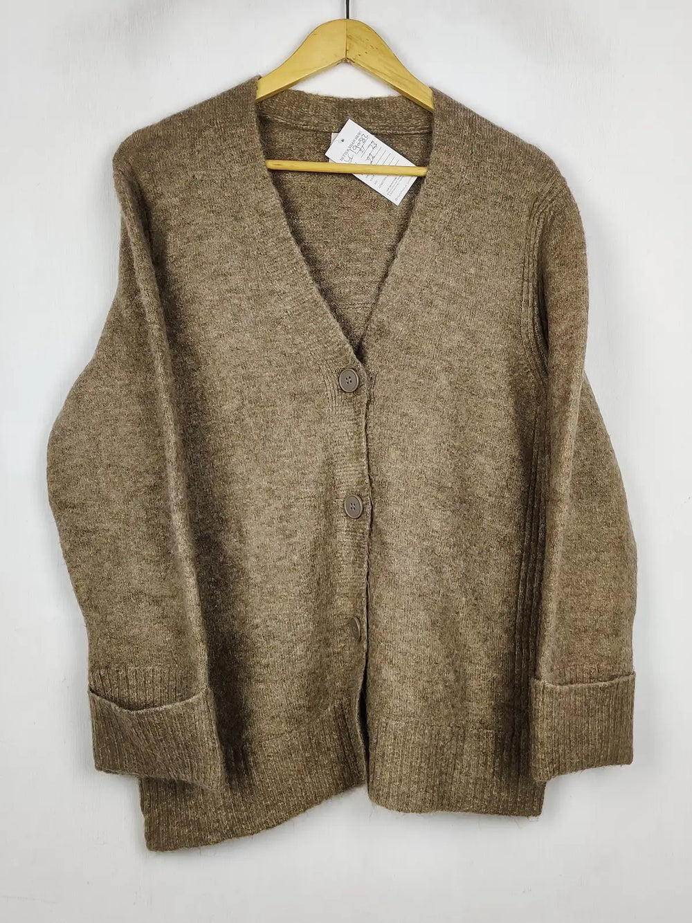 Buy online pre-used pre-loved 100% authentic & Original branded River Island (LS-19082) available in Pakistan. Top international brands avilable.