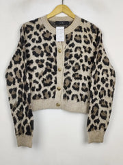 Buy online pre-used pre-loved 100% authentic & Original branded Primark (LS-19084) available in Pakistan. Top international brands avilable.