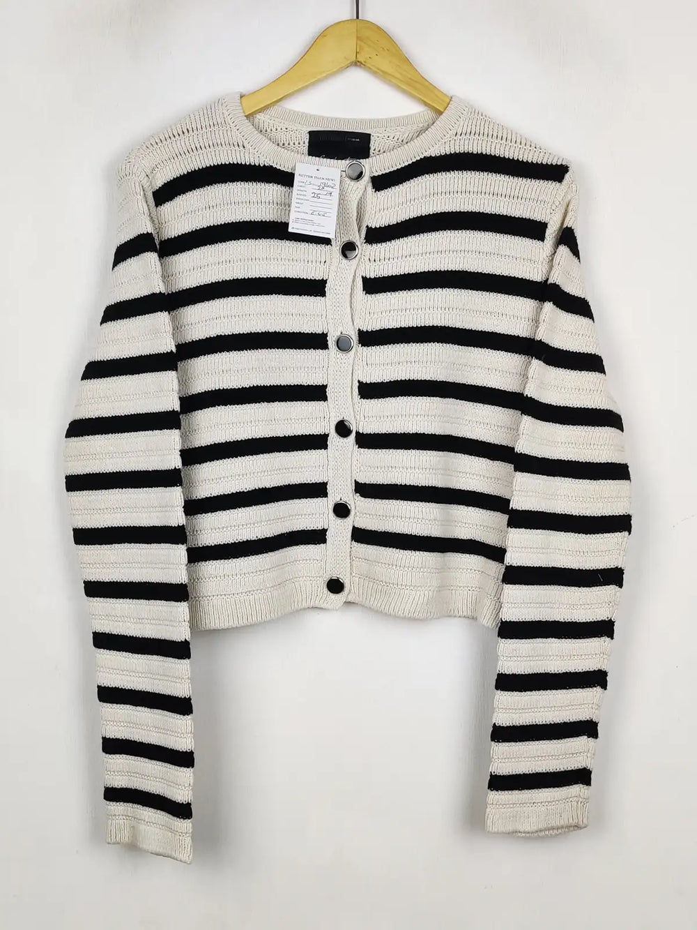 Buy online pre-used pre-loved 100% authentic & Original branded River Island (LS-19102) available in Pakistan. Top international brands avilable.