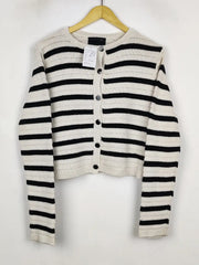 Buy online pre-used pre-loved 100% authentic & Original branded River Island (LS-19102) available in Pakistan. Top international brands avilable.