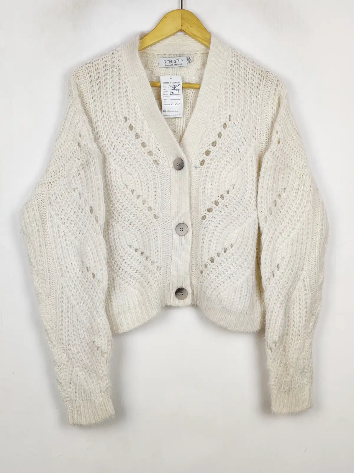 Buy online pre-used pre-loved 100% authentic & Original branded In The Style (LS-19108) available in Pakistan. Top international brands avilable.