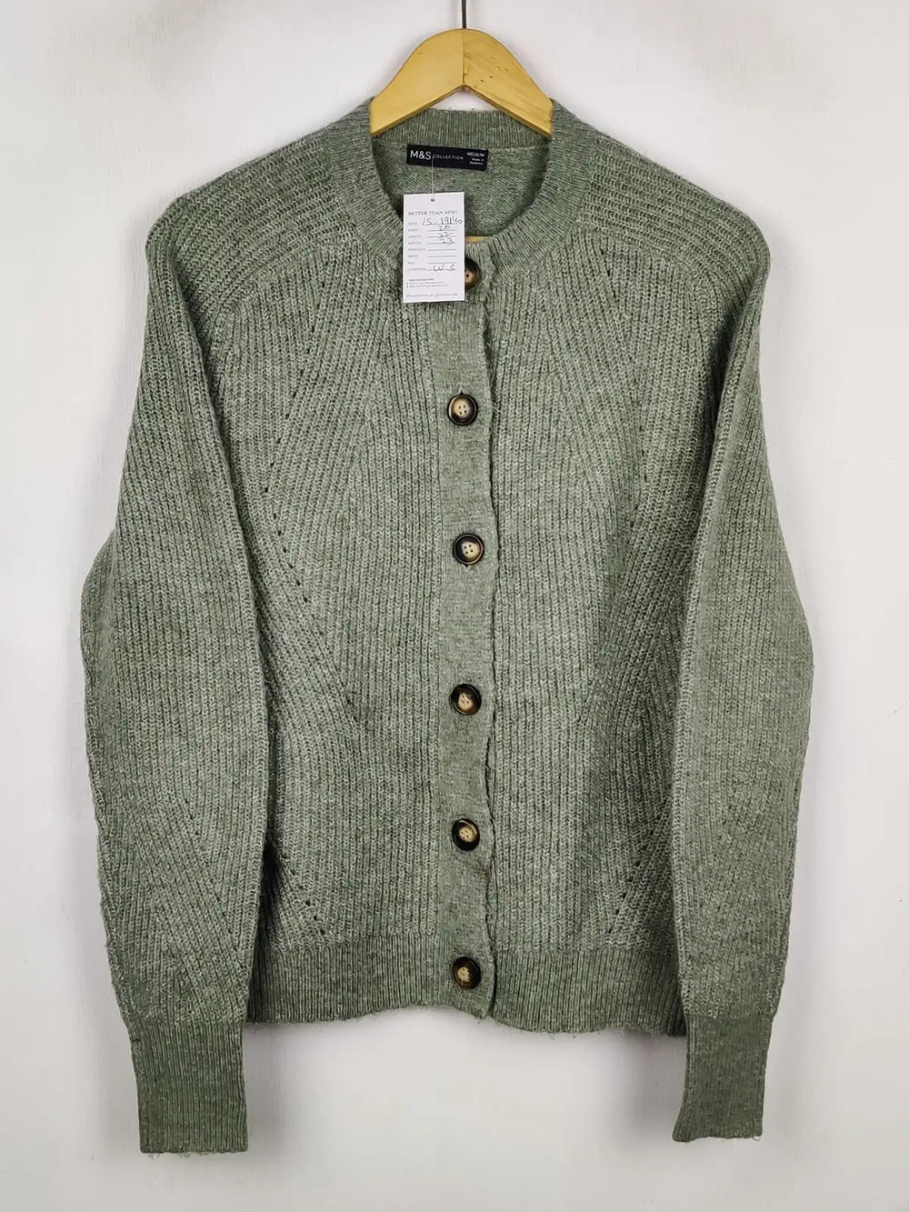 Buy online pre-used pre-loved 100% authentic & Original branded Marks & Spencer (LS-19140) available in Pakistan. Top international brands avilable.