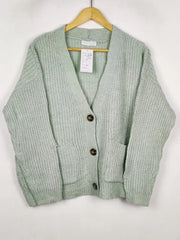 Buy online pre-used pre-loved 100% authentic & Original branded Primark (LS-19147) available in Pakistan. Top international brands avilable.