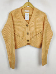 Buy online pre-used pre-loved 100% authentic & Original branded Mango (LS-19149) available in Pakistan. Top international brands avilable.