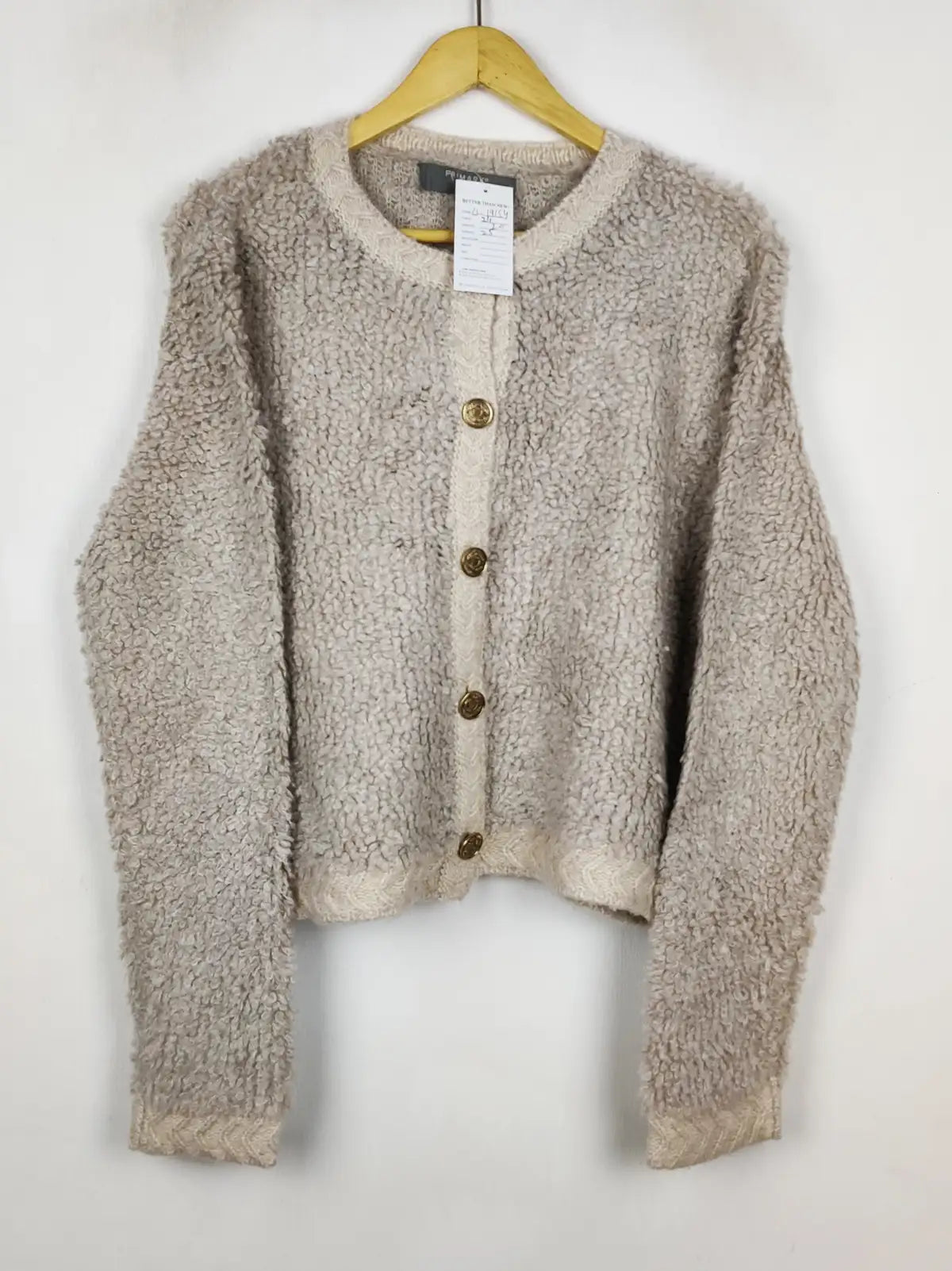Buy online pre-used pre-loved 100% authentic & Original branded Primark (LS-19154) available in Pakistan. Top international brands avilable.